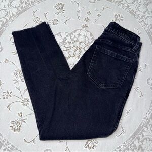 Hollister Black Ultra High Rise Mom Jeans Vintage Stretch W23 Short‎